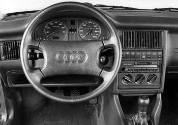 audi-80-interior-3