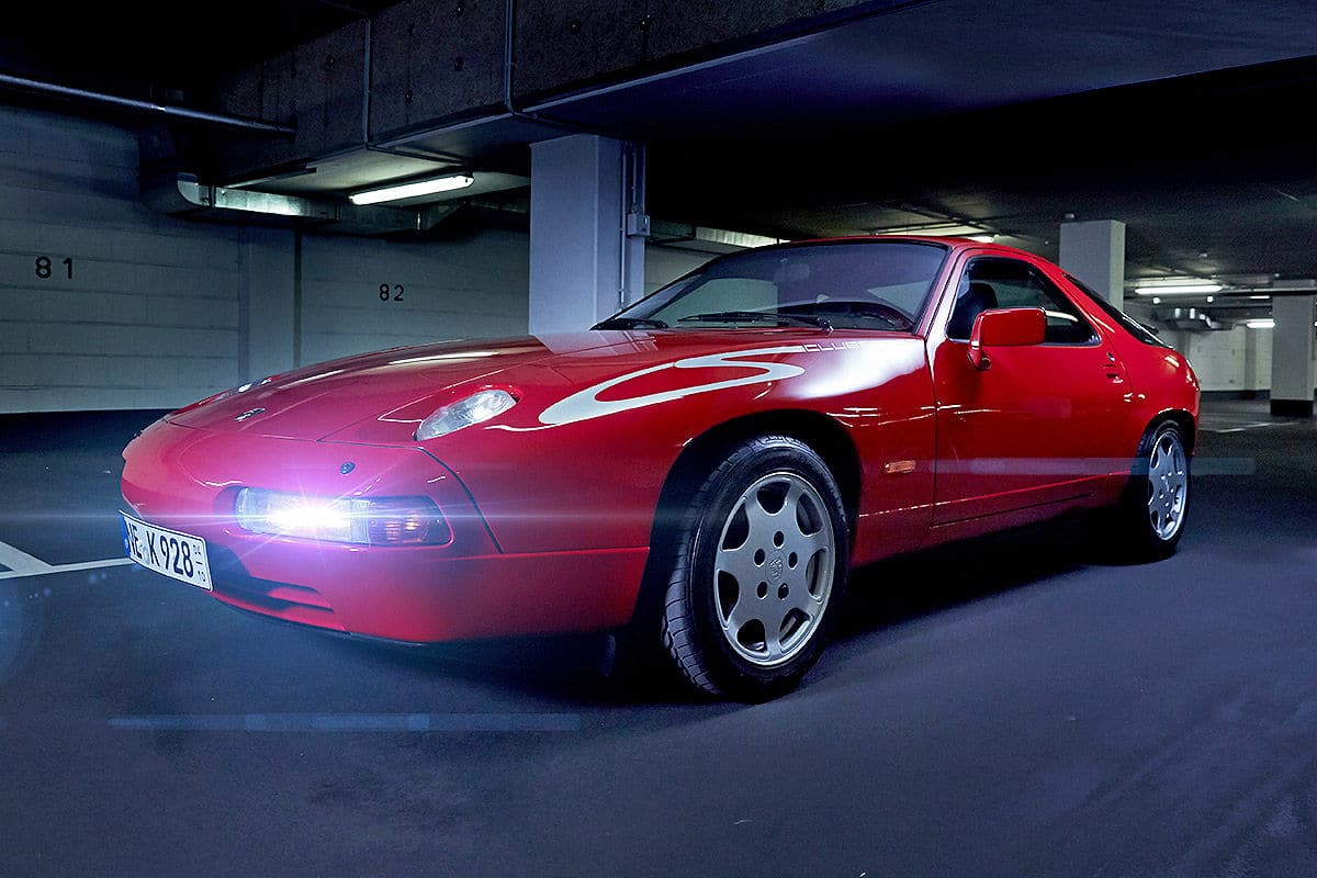 Колите на 80-те години: Porsche 928 Clubsport - AUTO BILD България