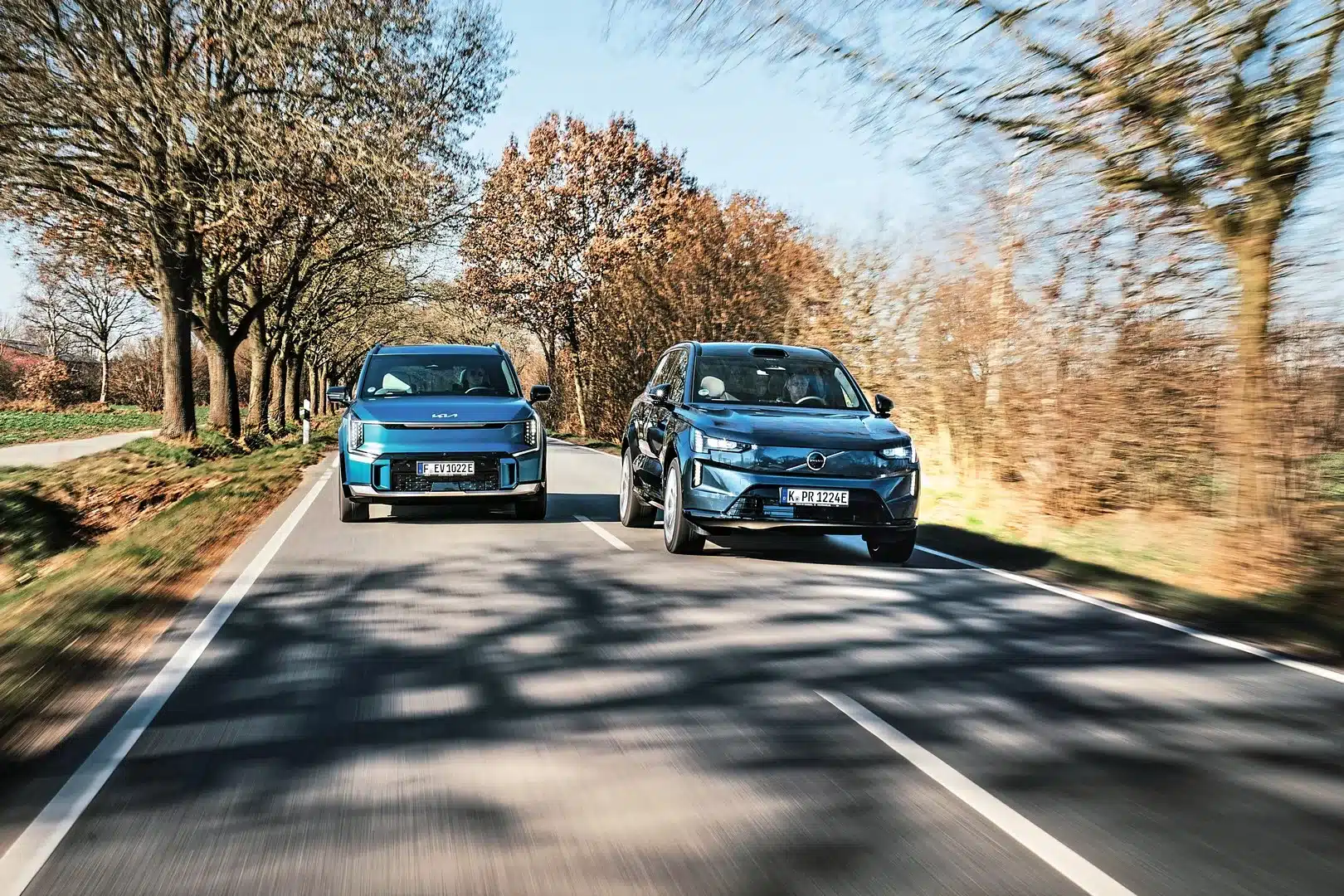 VT Volvo EX90 Kia EV9